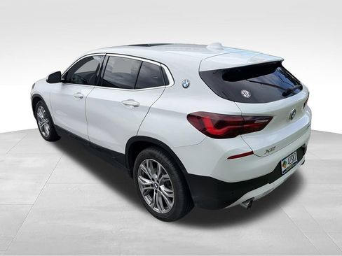 Used 2022 BMW X2 sDrive28i w/ Convenience Package FWD image 4