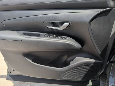 Used 2025 Hyundai Santa Cruz SEL FWD image 11