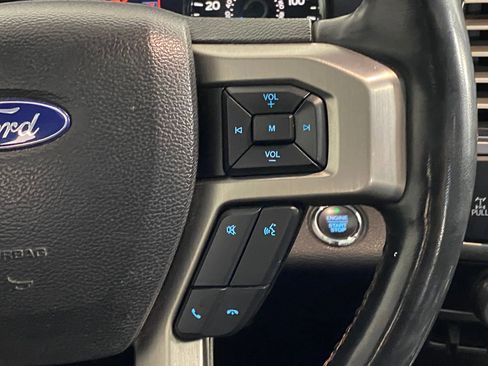 Used 2018 Ford F150 Platinum w/ Equipment Group 701A Luxury image 28