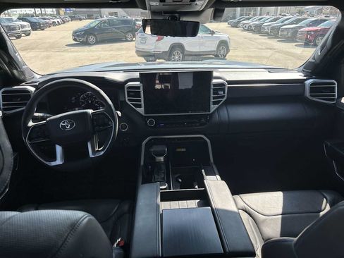 Used 2023 Toyota Tundra Platinum AWD/4WD image 20