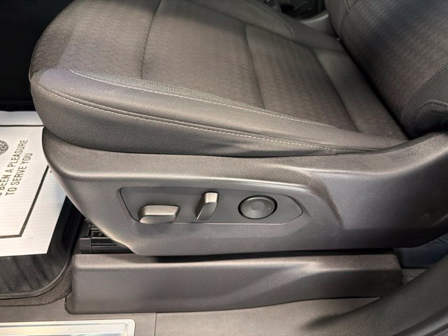 Used 2024 Chevrolet Silverado 1500 LT AWD/4WD image 12