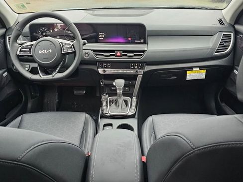New 2026 Kia Seltos SX image 16