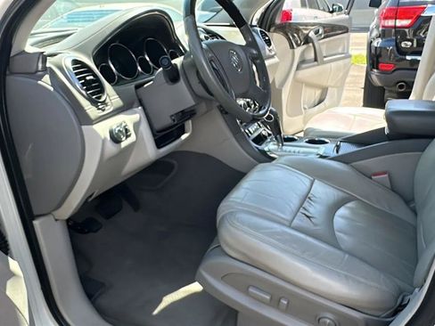 Used 2013 Buick Enclave Leather FWD image 20