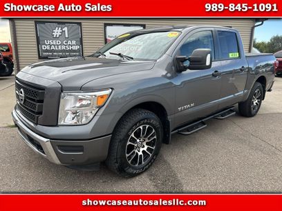 Used 2022 Nissan Titan SV w/ SV Convenience Package