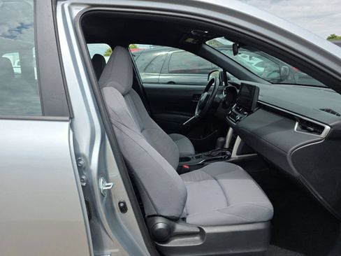 Used 2024 Toyota Corolla Cross AWD Hybrid image 13