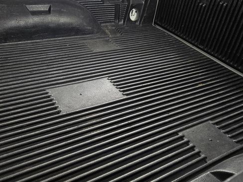 Used 2024 RAM 2500 Big Horn AWD/4WD image 7