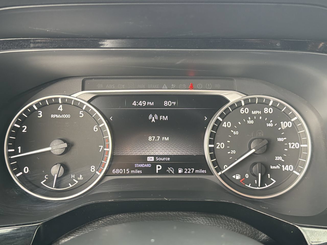 Used 2024 Nissan Pathfinder SV FWD image 31