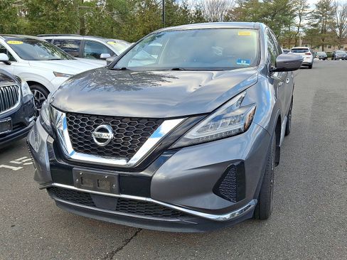Used 2019 Nissan Murano S image 4