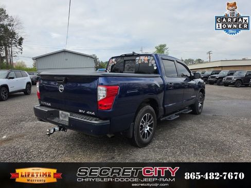 Used 2023 Nissan Titan SV w/ Accessory Utility Package image 5