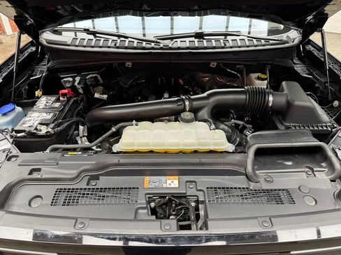 Certified 2025 Ford Expedition Active AWD/4WD image 32