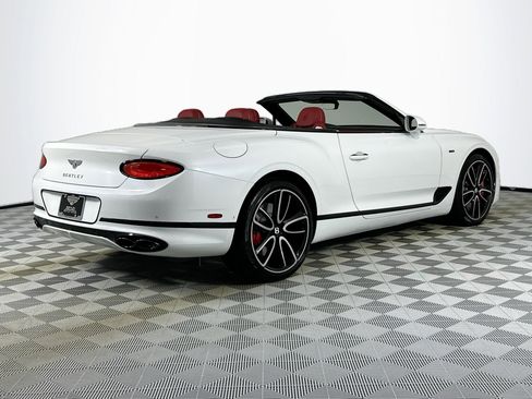 Certified 2024 Bentley Continental GT image 9