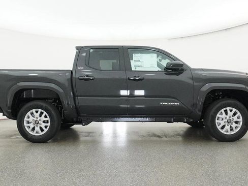 New 2026 Toyota Tacoma SR5 AWD/4WD image 30