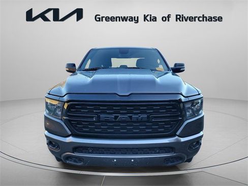 Used 2022 RAM 1500 Big Horn w/ Night Edition image 2