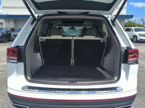Used 2021 Volkswagen Atlas SEL FWD image 31