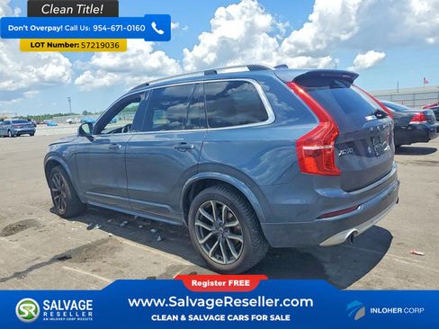 Used 2018 Volvo XC90 T5 Momentum w/ Momentum Plus Package AWD/4WD image 3