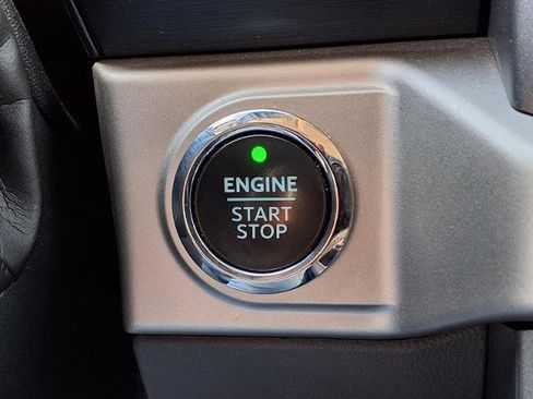 Used 2021 Ford F150 XLT w/ Equipment Group 302A High image 9