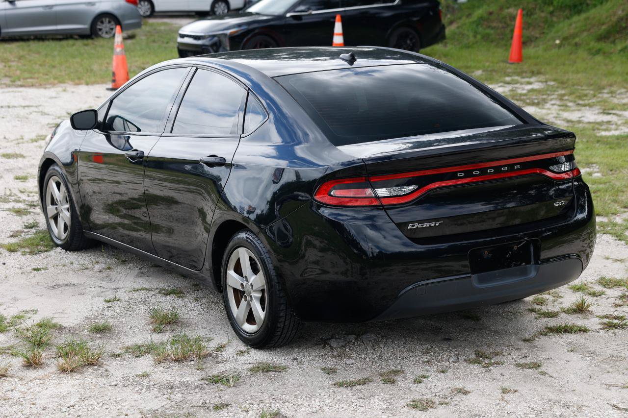 Used 2016 Dodge Dart SXT FWD image 5