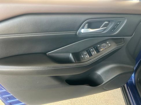 Certified 2023 Nissan Rogue SL FWD image 7