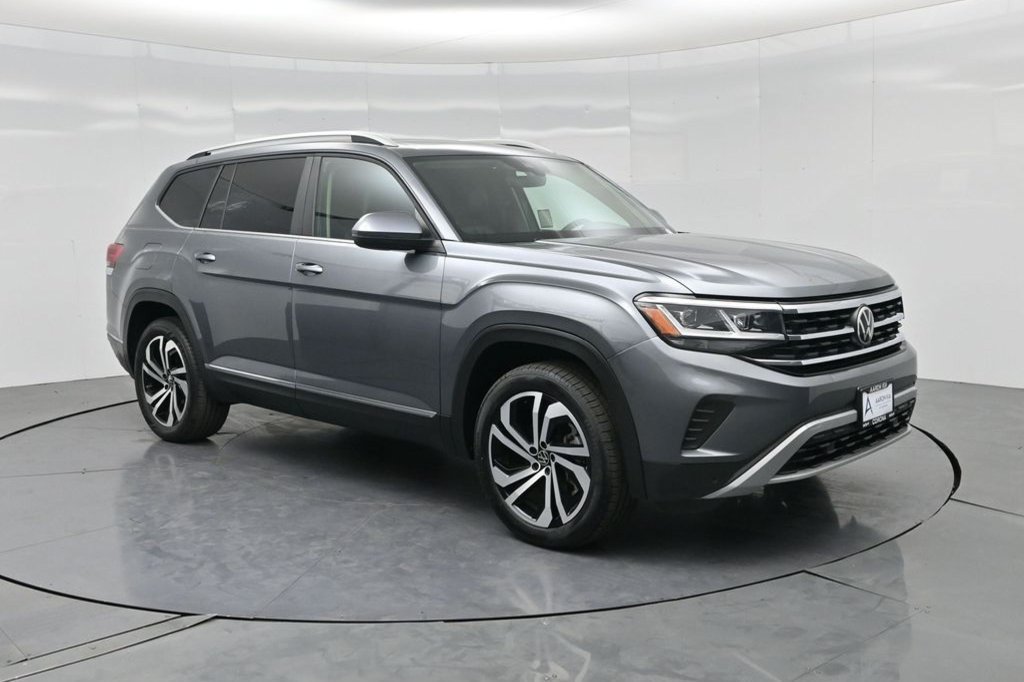 Used 2023 Volkswagen Atlas SEL AWD/4WD image 7
