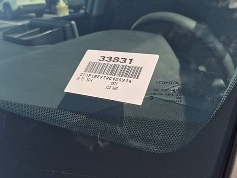 Certified 2024 Toyota RAV4 XLE AWD/4WD image 18