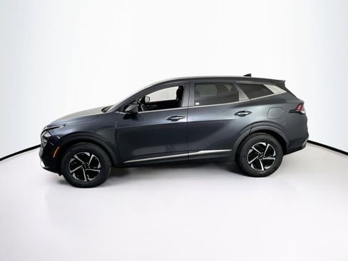 Used 2023 Kia Sportage LX AWD/4WD image 8