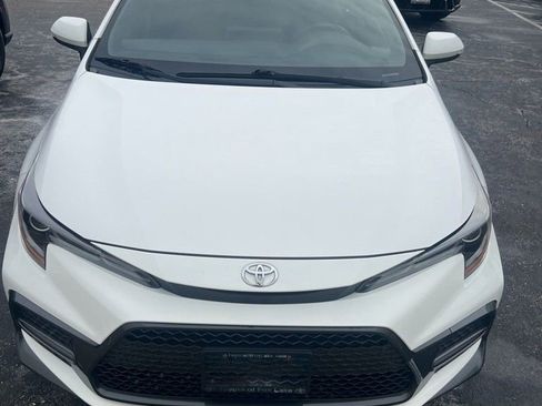 Used 2020 Toyota Corolla SE w/ SE Premium Package image 5