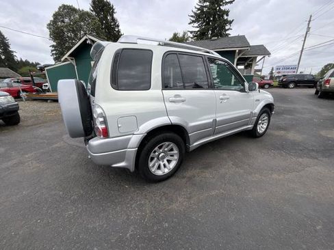 Used 2004 Suzuki Grand Vitara LX AWD/4WD image 4