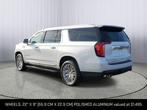 Certified 2023 GMC Yukon XL Denali image 5