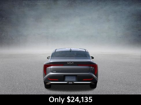 New 2026 Kia K4 LXS image 5