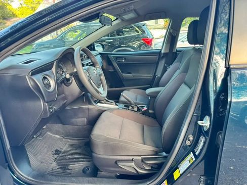Used 2019 Toyota Corolla LE FWD image 7