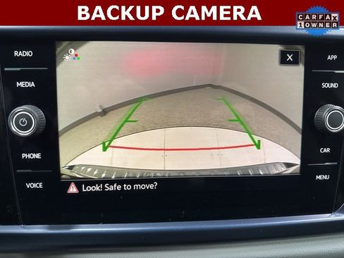 Used 2023 Volkswagen Taos SE w/ Black Wheel Package image 2