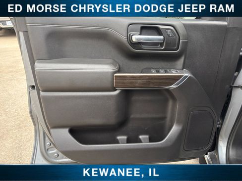 Used 2022 Chevrolet Silverado 1500 LT image 20