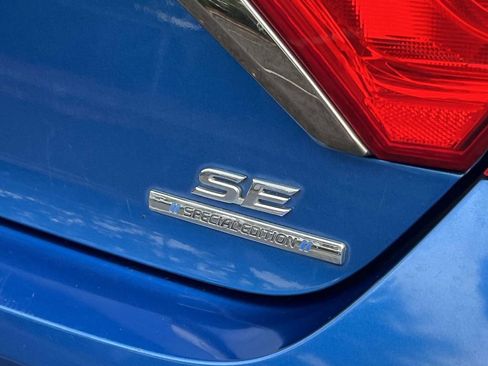 Used 2016 Toyota Camry SE FWD image 10