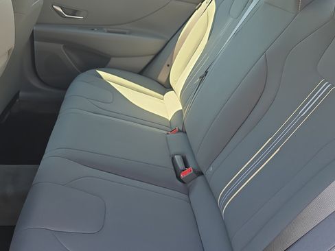 Certified 2026 Hyundai Elantra Sport FWD image 28