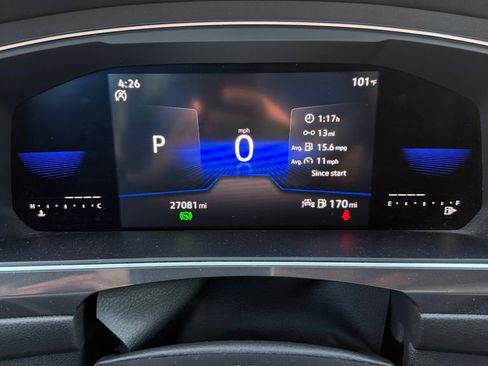 Used 2023 Volkswagen Tiguan S image 2