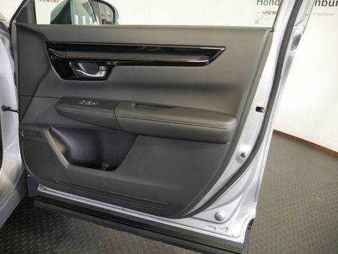 Used 2024 Honda CR-V EX-L image 5