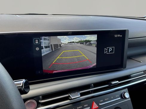 Certified 2026 Hyundai Tucson SE FWD image 14