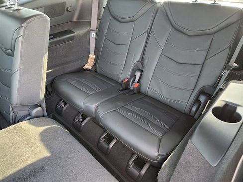 Certified 2024 Cadillac XT6 Premium Luxury w/ Platinum Package image 31