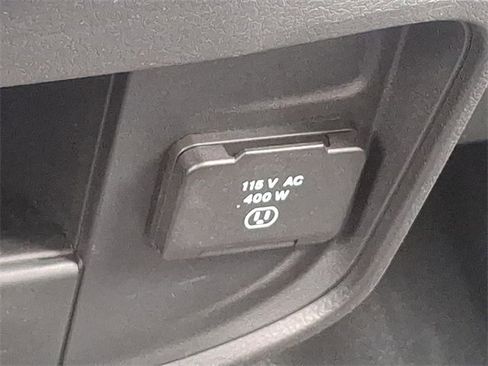 Used 2023 RAM 3500 Tradesman w/ Chrome Appearance Group image 28