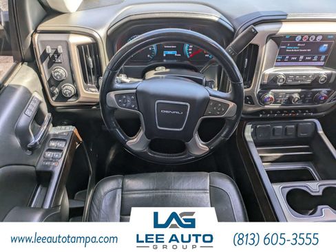 Used 2018 GMC Sierra 1500 Denali w/ Denali Ultimate Package AWD/4WD image 15