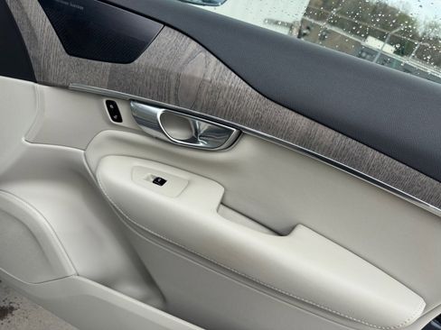 Certified 2023 Volvo XC90 B6 Plus w/ Protection Package Premier image 31
