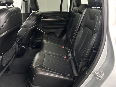 Used 2023 Jeep Grand Cherokee 4WD 4xe w/ Luxury Tech Group II image 28