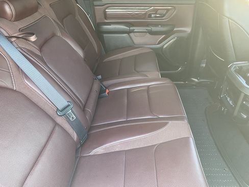 Used 2025 RAM 1500 Limited AWD/4WD image 12