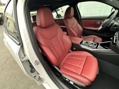 Used 2023 BMW 330i 330i w/ Premium Package image 15