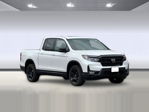 New 2026 Honda Ridgeline Black Edition image 6