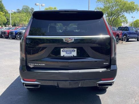 Used 2023 Cadillac Escalade Premium Luxury image 5
