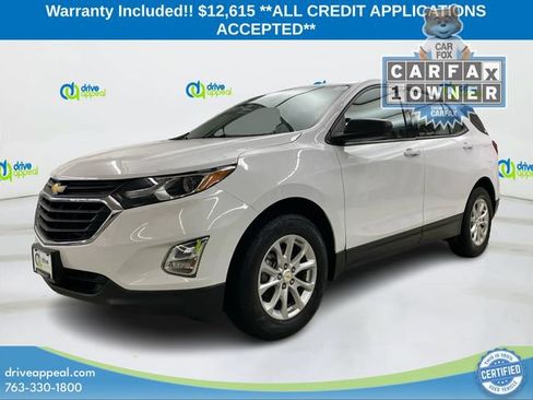 Used 2018 Chevrolet Equinox LS AWD/4WD image 2