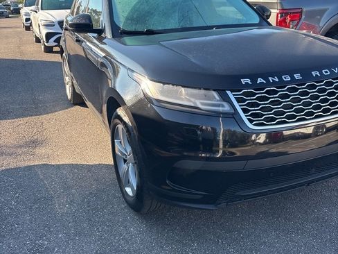 Used 2020 Land Rover Range Rover Velar S image 4