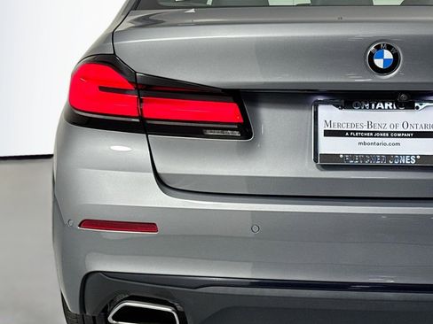 Used 2023 BMW 530i w/ Convenience Package RWD image 14