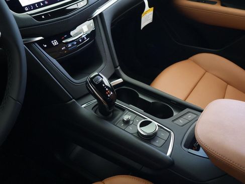 New 2025 Cadillac XT5 Premium Luxury w/ Technology Package image 27